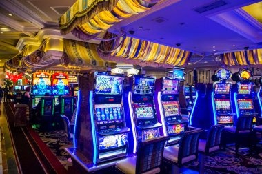 mawar4d Dragon Tiger live dealer studio with card layout
